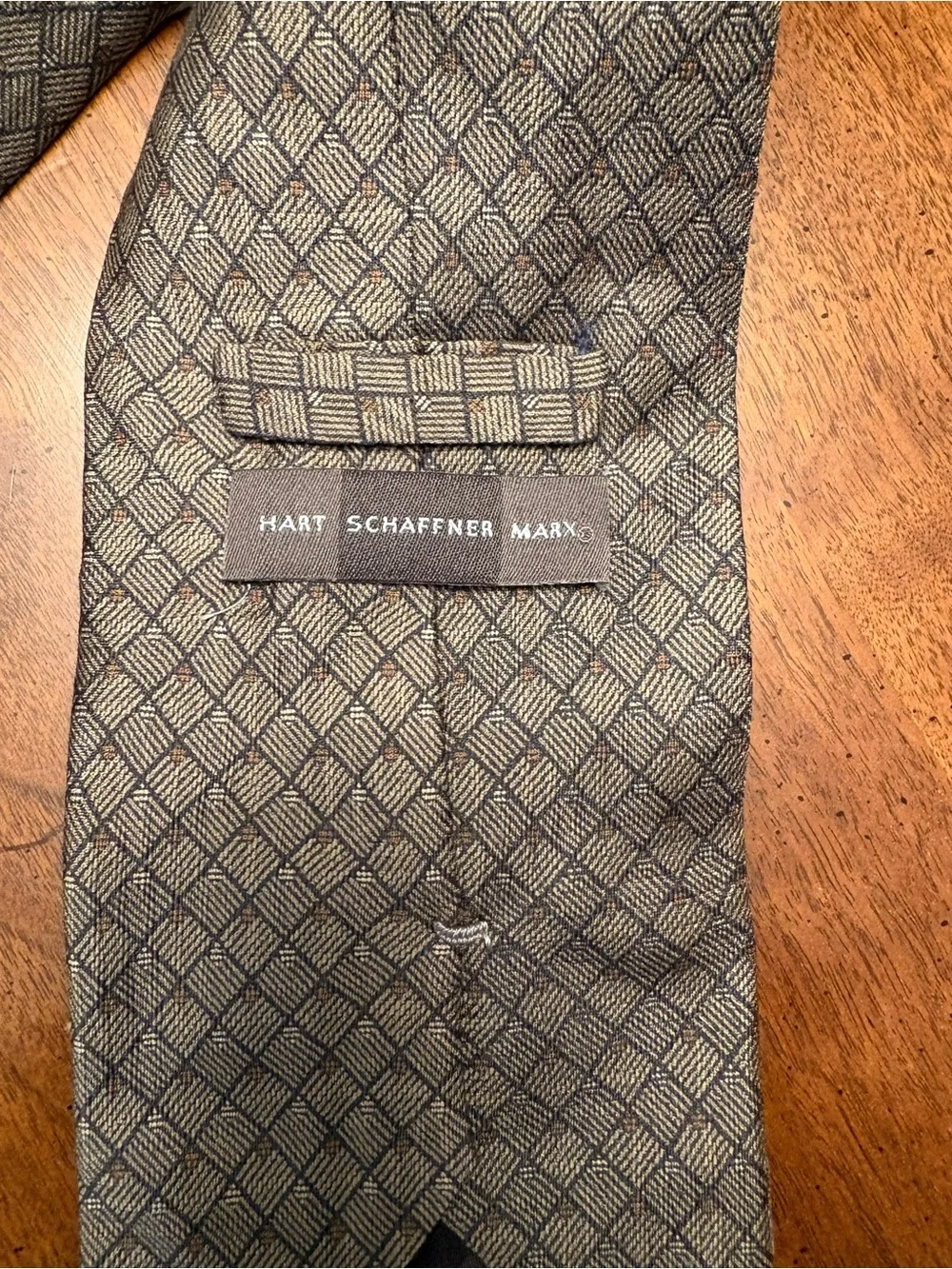 Hart Schaffner Marx Gray Checked Silk Tie